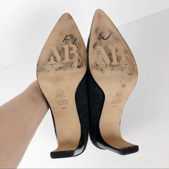 Matt Bernson Python Snake Embossed Pointy Toe Heels Pump Black charcoal 9.5 - Picture 9 of 16